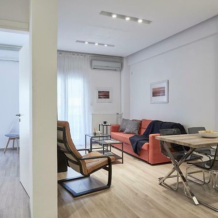 Modern Elegant Apt At Kolonaki Афины Экстерьер фото