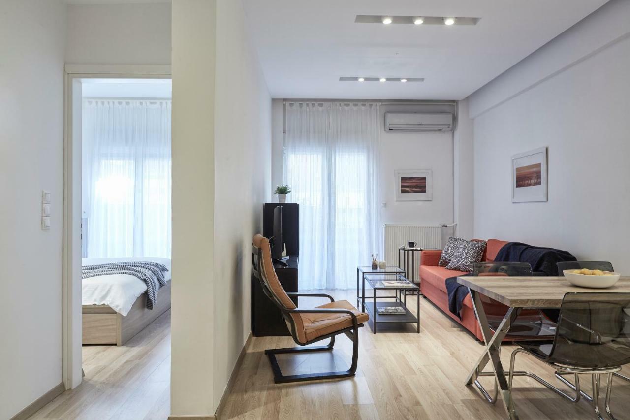 Modern Elegant Apt At Kolonaki Афины Экстерьер фото