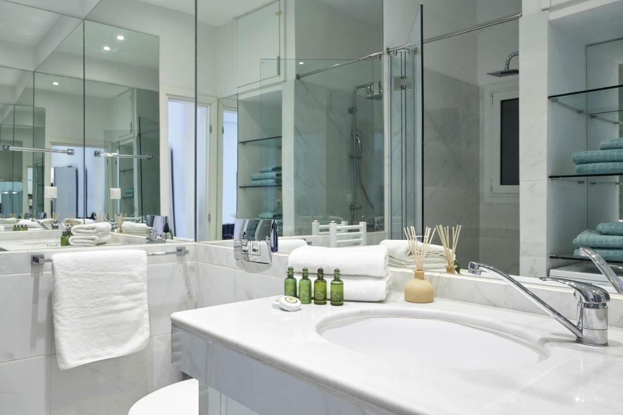 Modern Elegant Apt At Kolonaki Афины Экстерьер фото